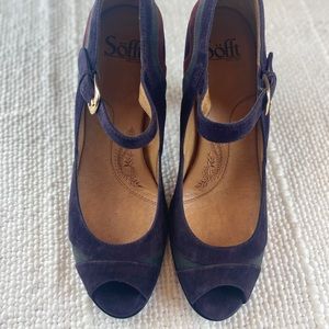 SOFFT Dark Purple/Multi-Color Suede Peep Toe Shoes